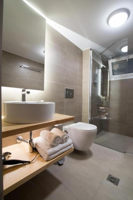 Preveza Suitestay Apartments Dodonis 28 エクステリア 写真