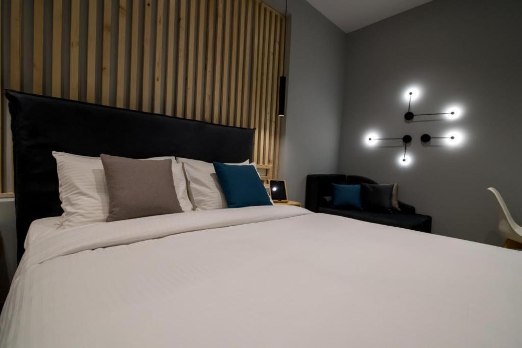 Preveza Suitestay Apartments Dodonis 28 エクステリア 写真