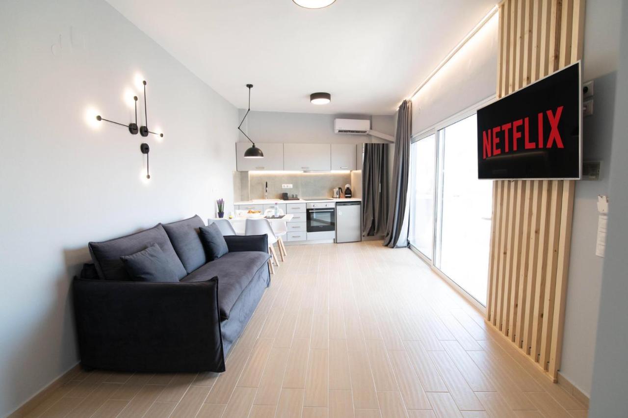 Preveza Suitestay Apartments Dodonis 28 エクステリア 写真